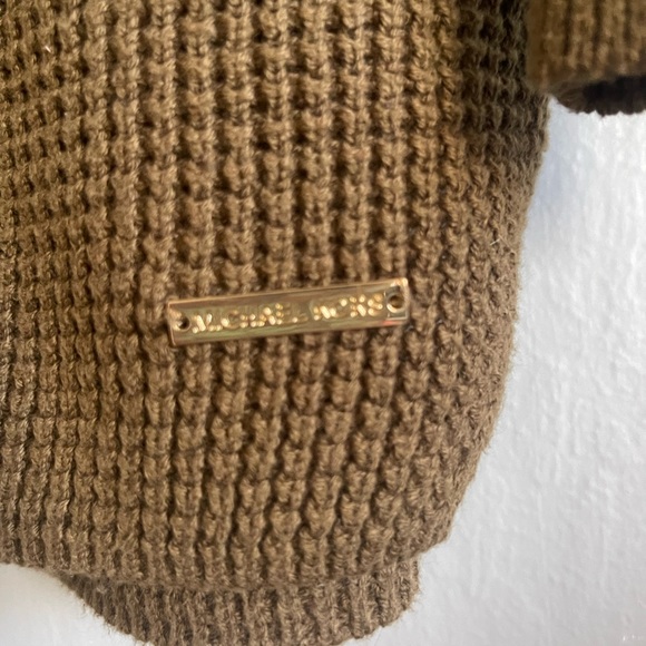 Michael Kors Sweater - Picture 3 of 4